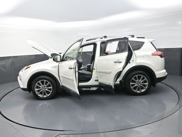 Used 2018 Toyota RAV4 Limited w/ Protection Package image 13