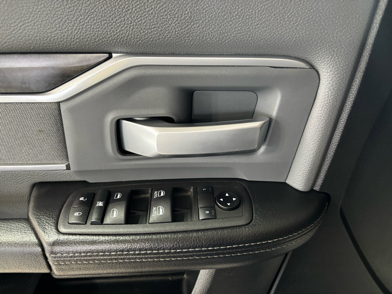 Used 2022 RAM 2500 Big Horn w/ Level A Equipment Group image 23