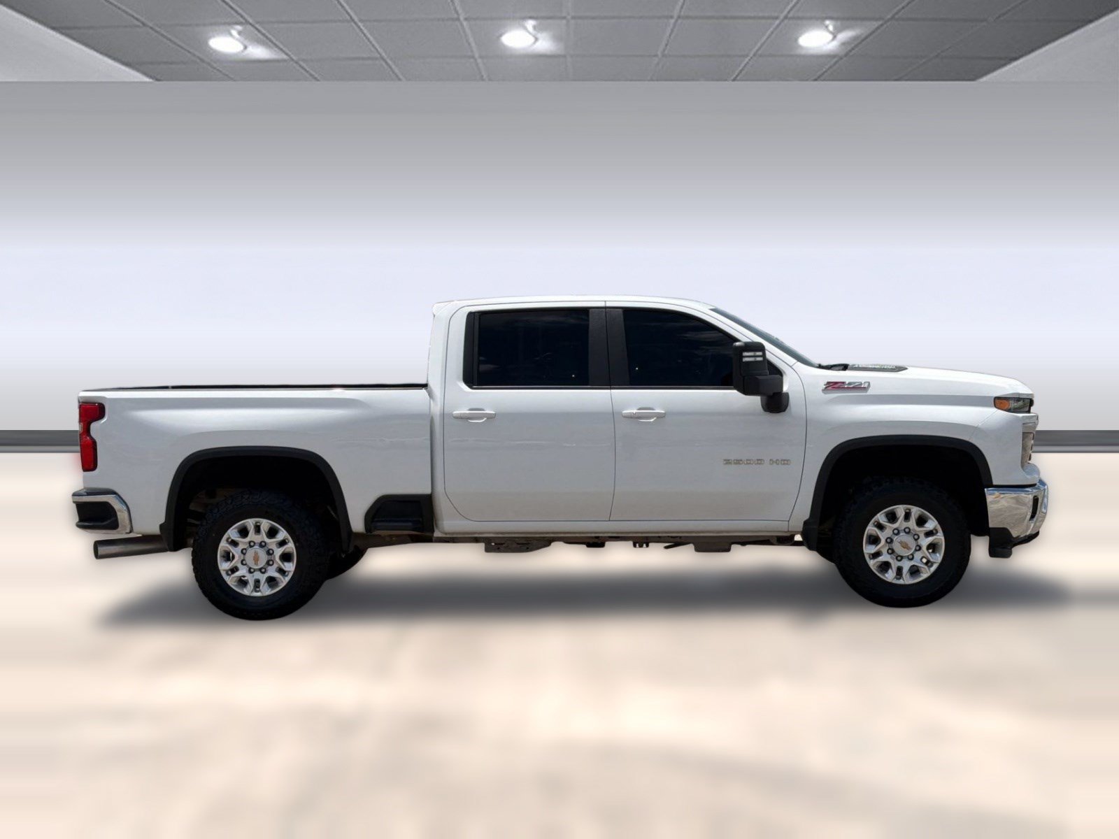 Used 2024 Chevrolet Silverado 2500 LT AWD/4WD image 8