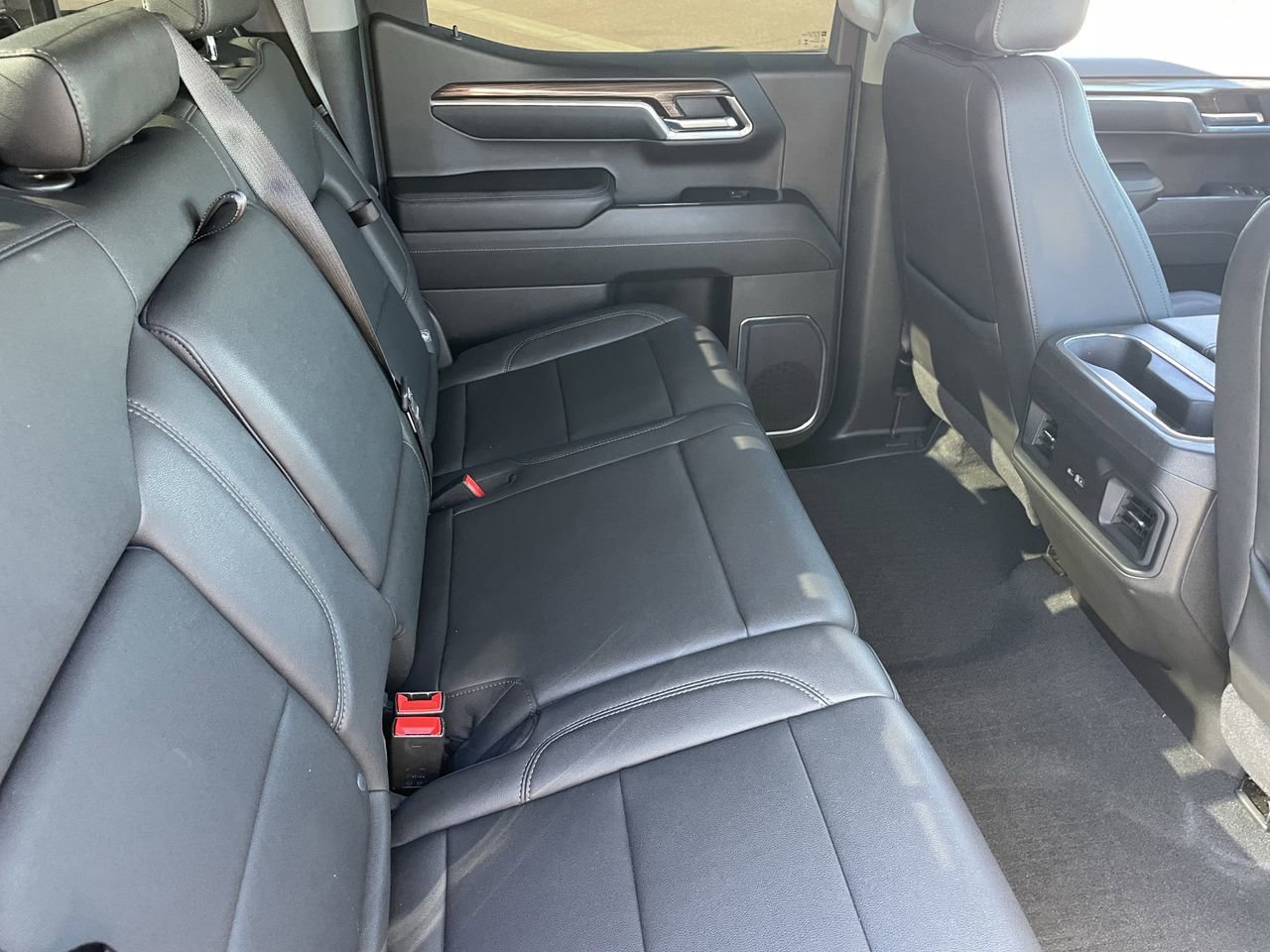 Used 2024 Chevrolet Silverado 1500 LT Trail Boss w/ Convenience Package II image 13