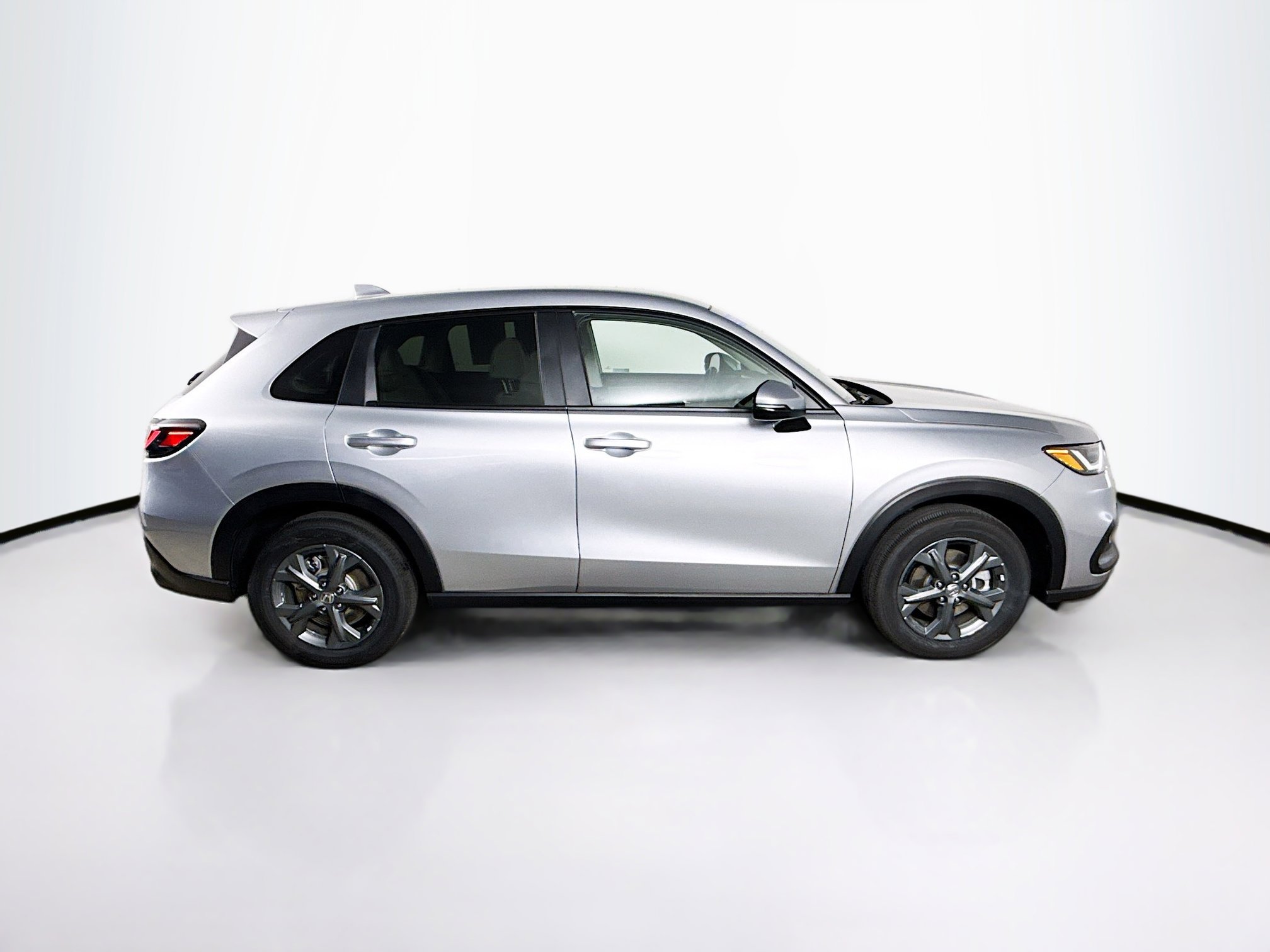 Certified 2026 Honda HR-V LX image 2