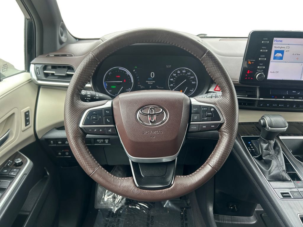 Used 2022 Toyota Sienna Platinum w/ Outdoor Package (TMS) image 6