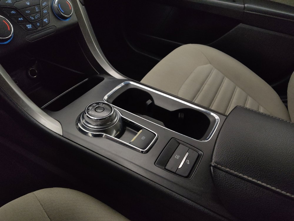 Used 2018 Ford Fusion S image 26