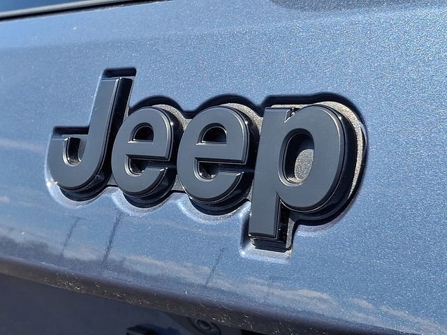 Used 2021 Jeep Grand Cherokee SRT w/ Trailer Tow Group IV AWD/4WD image 30