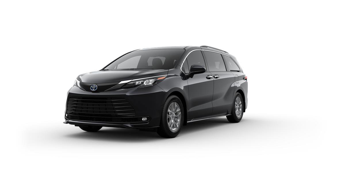 New 2025 Toyota Sienna XLE