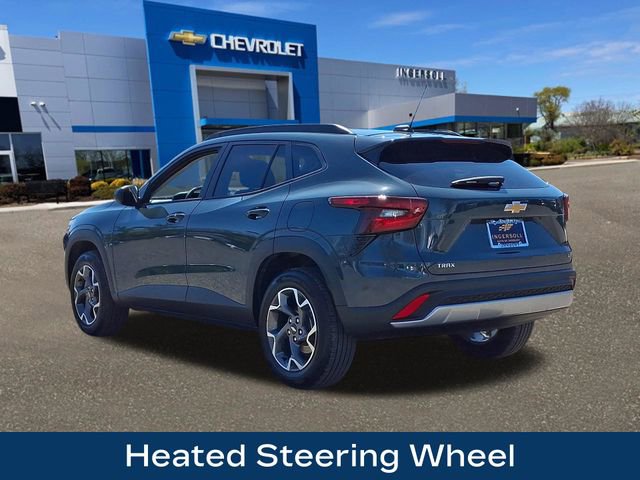 Used 2025 Chevrolet Trax LT w/ Driver Confidence Package image 24