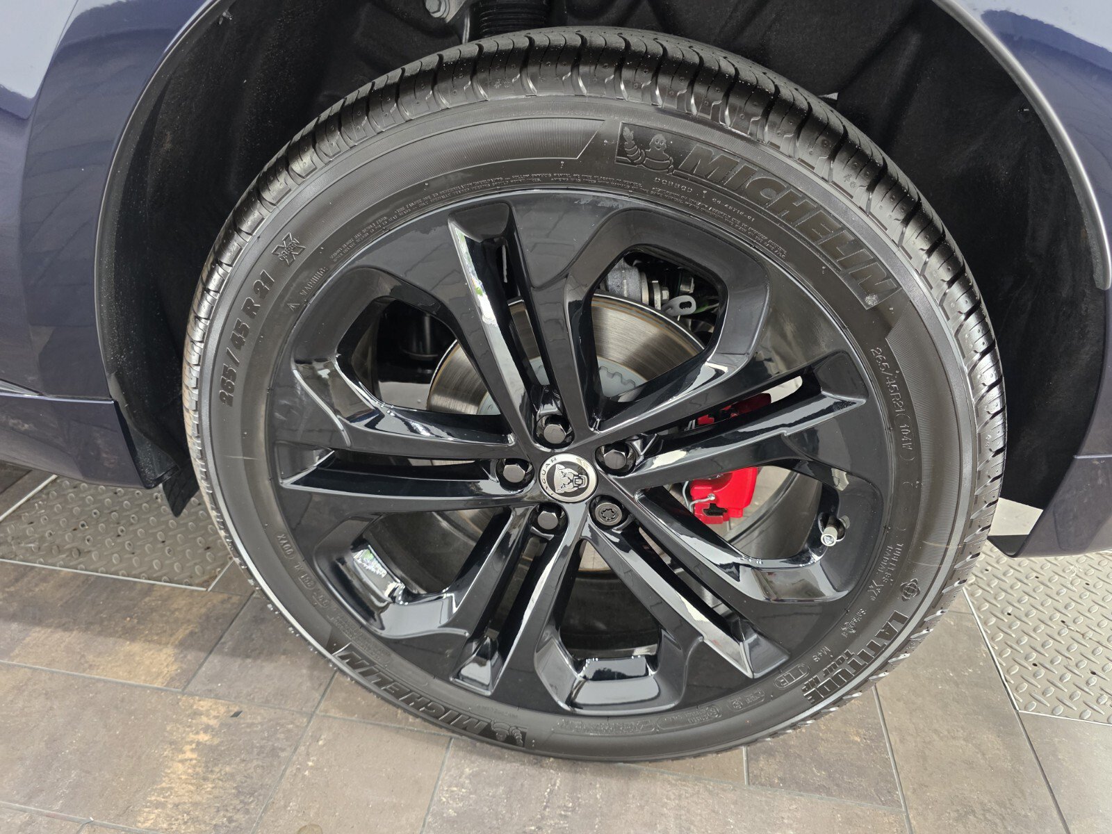 New 2026 Jaguar F-PACE R-Dynamic S AWD/4WD image 14