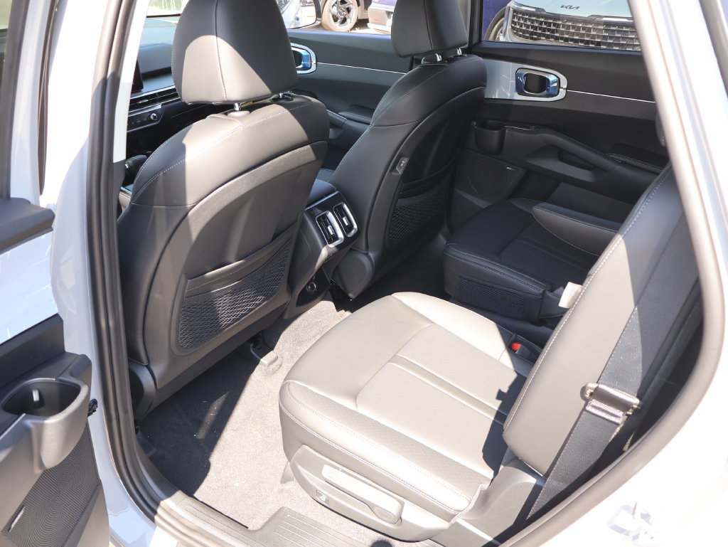 New 2026 Kia Sorento X-Line EX AWD/4WD image 15