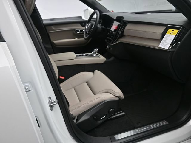 New 2026 Volvo XC90 B6 Ultra w/ Protection Package Premier image 30