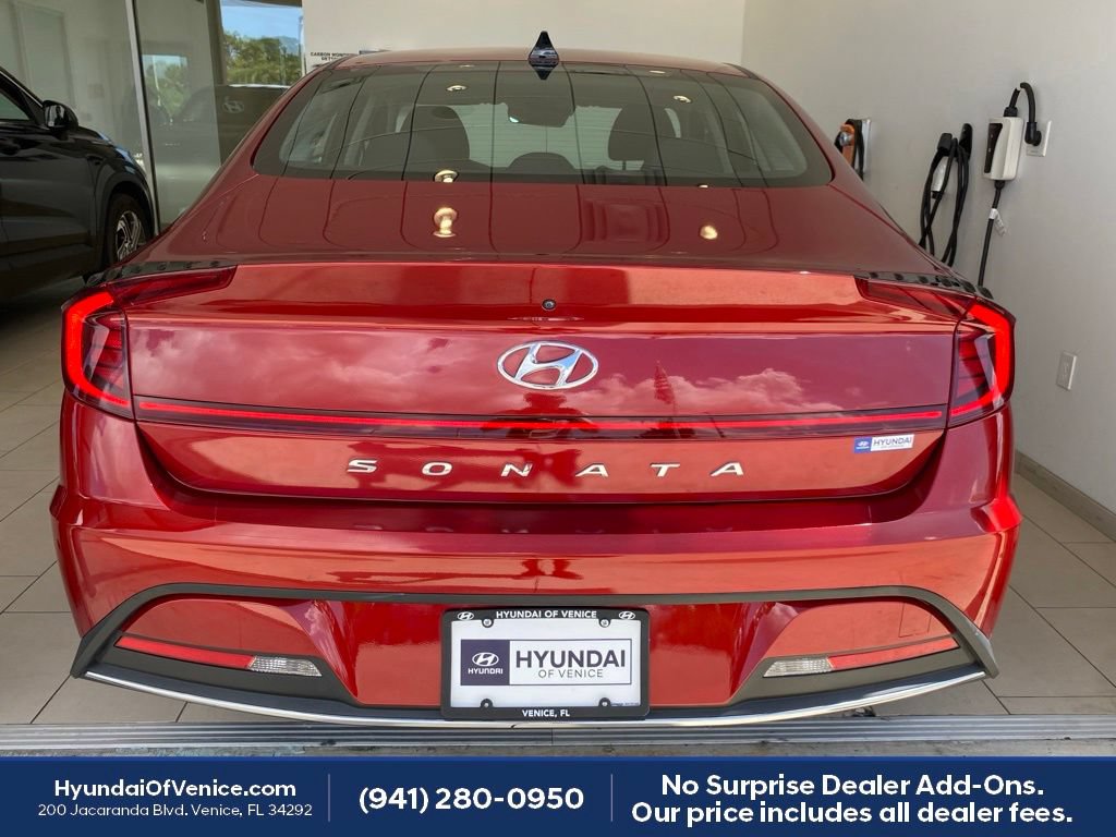 Certified 2023 Hyundai Sonata SE w/ Cargo Package FWD image 53