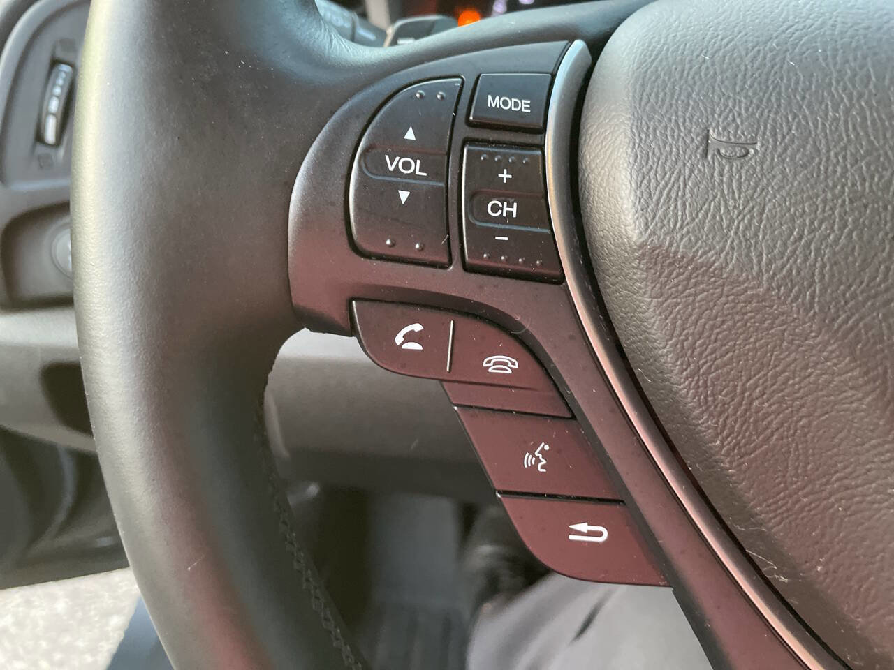 Used 2014 Acura ILX w/ Technology Package image 17