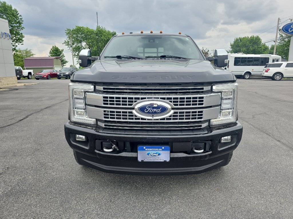 Used 2018 Ford F250 Platinum w/ Platinum Ultimate Package AWD/4WD image 4