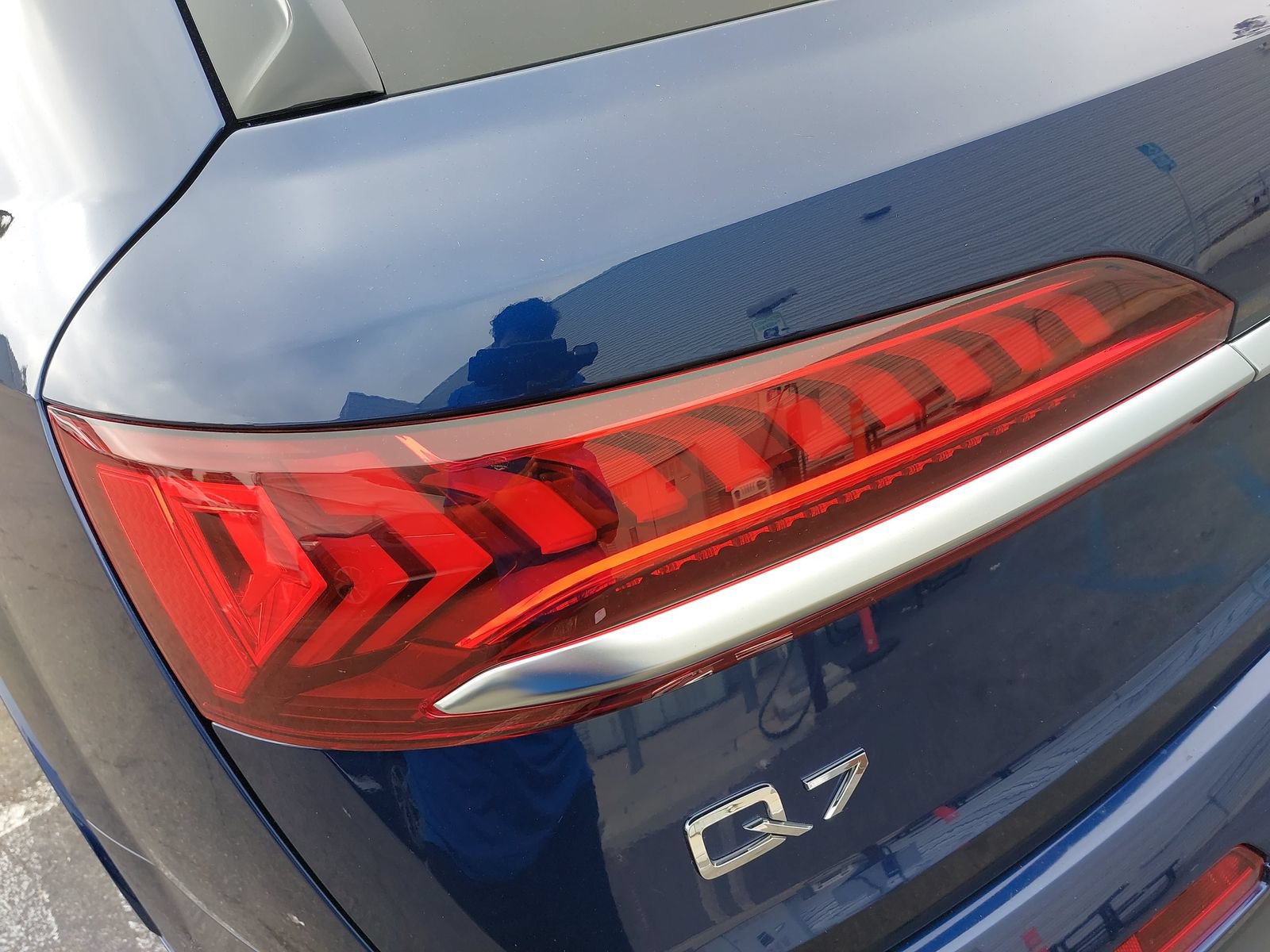 Used 2024 Audi Q7 3.0T Prestige AWD/4WD image 38