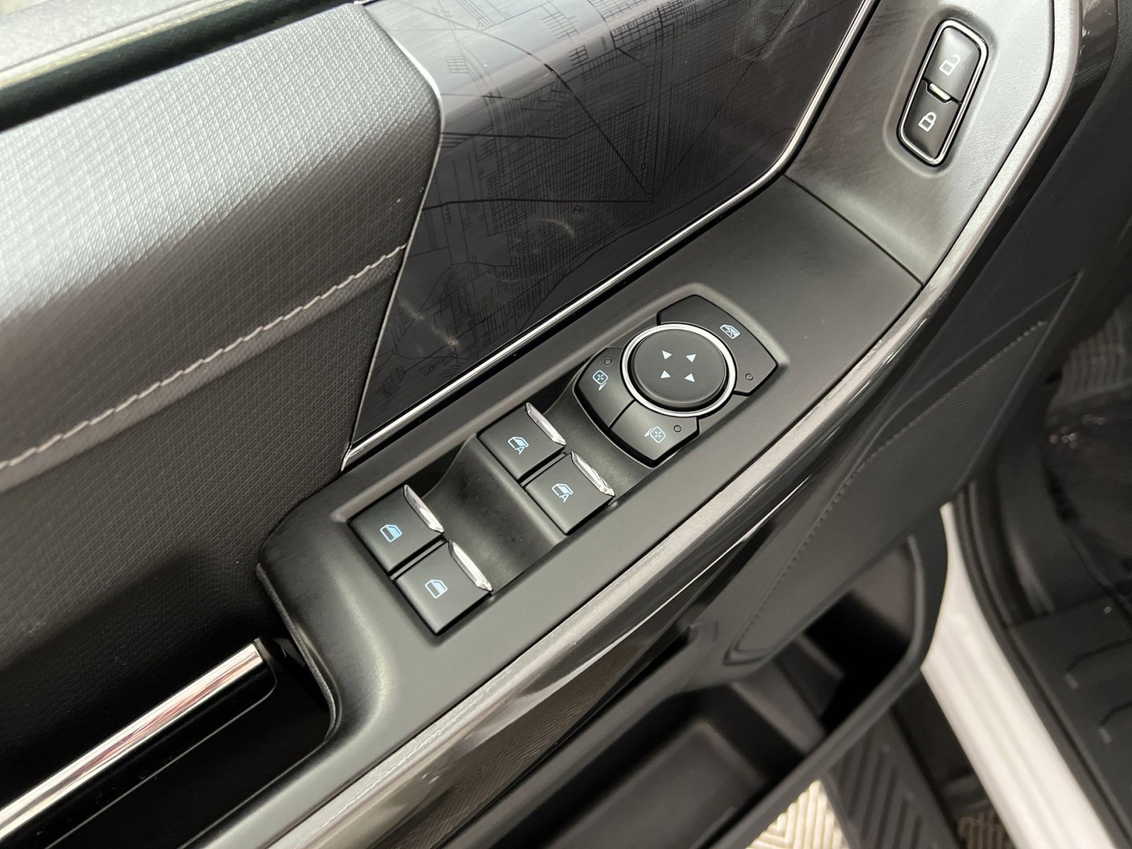 Used 2023 Ford F150 XLT w/ Equipment Group 302A High image 15