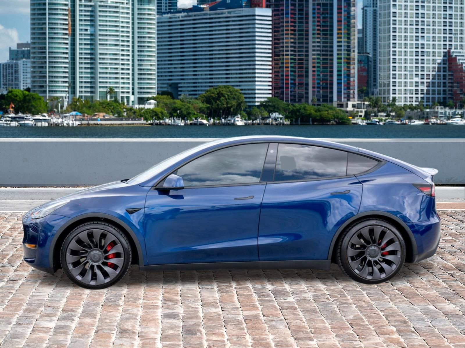 Used 2022 Tesla Model Y Performance image 8