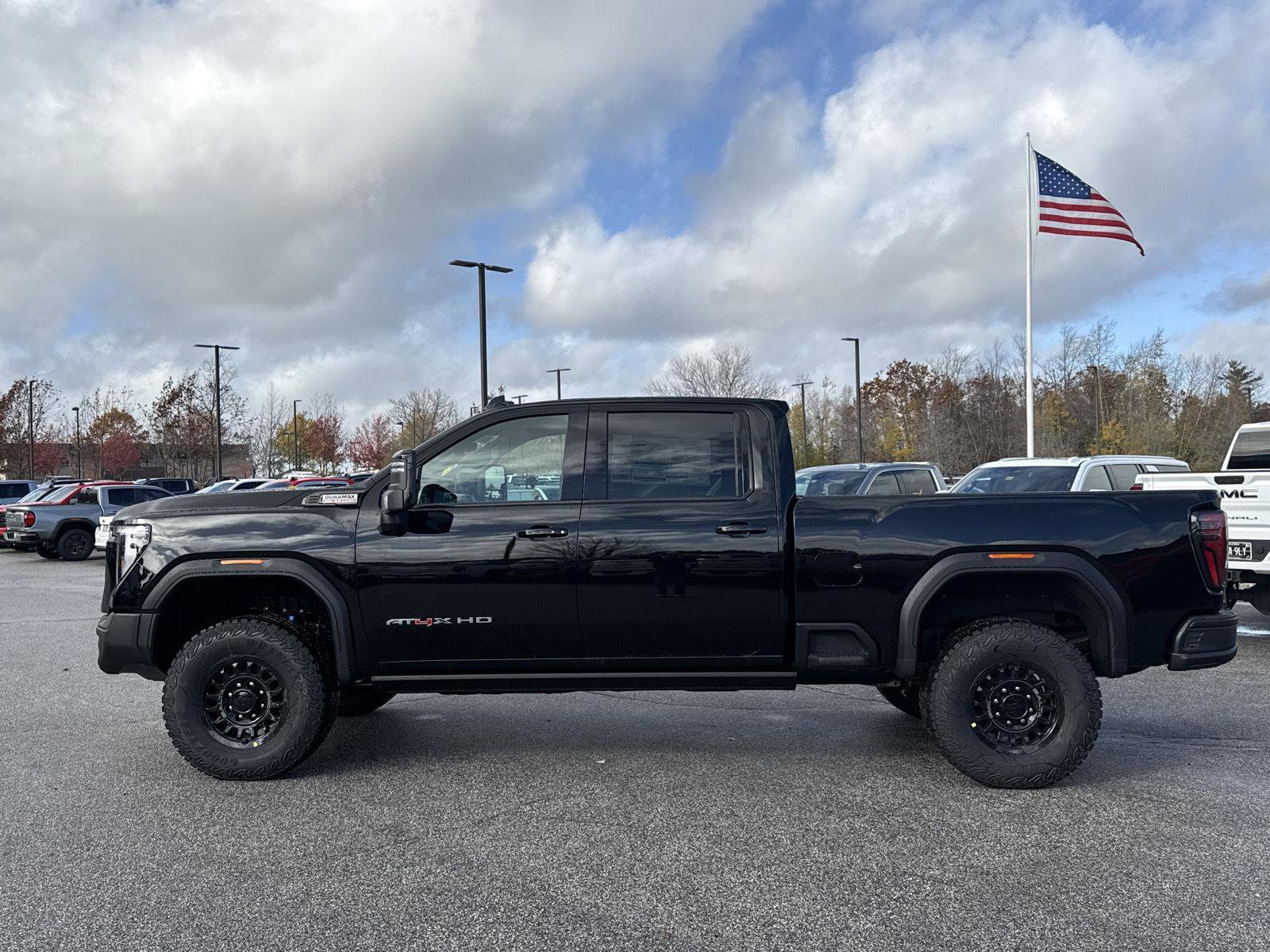 New 2026 GMC Sierra 2500 AT4X w/ AT4X AEV Edition image 5