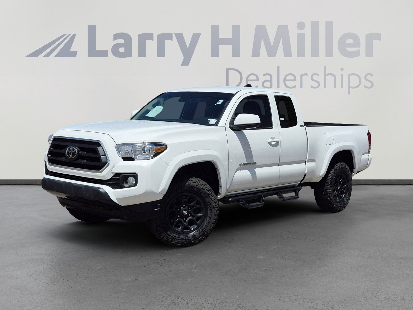 Certified 2021 Toyota Tacoma SR5 AWD/4WD video 1