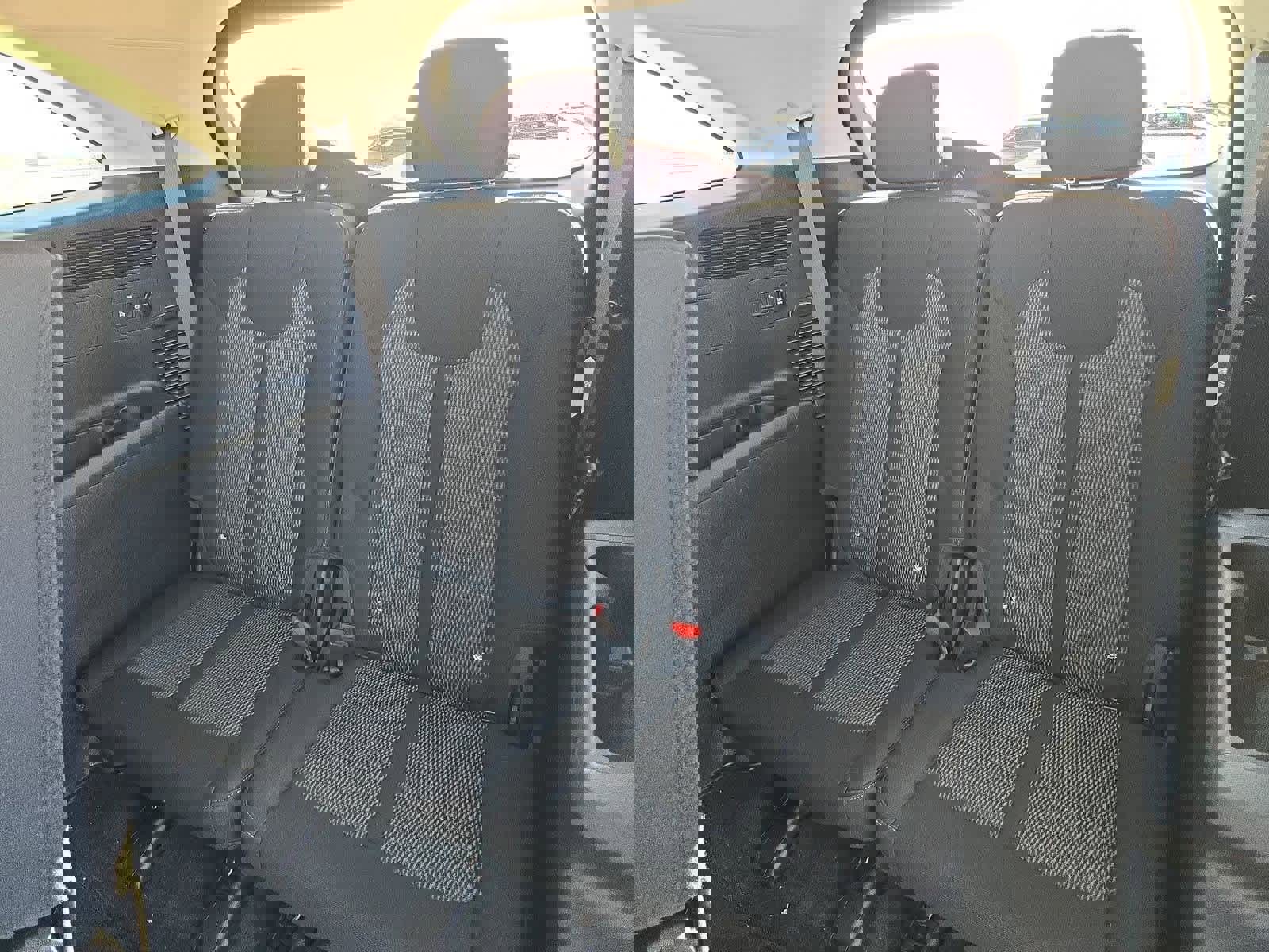 Certified 2025 Kia Sorento LX image 34