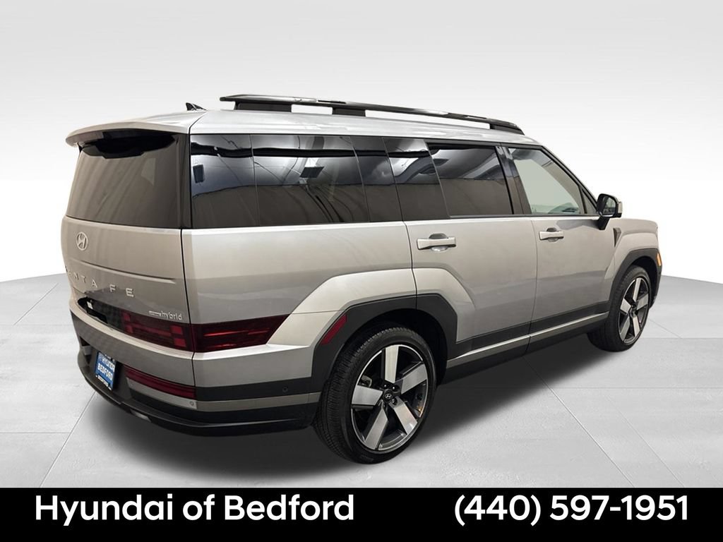 Used 2025 Hyundai Santa Fe Limited AWD/4WD image 5