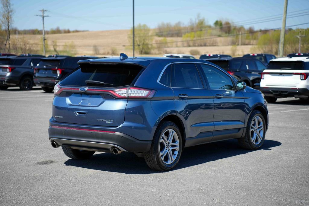 Used 2018 Ford Edge Titanium w/ Equipment Group 301A AWD/4WD image 5