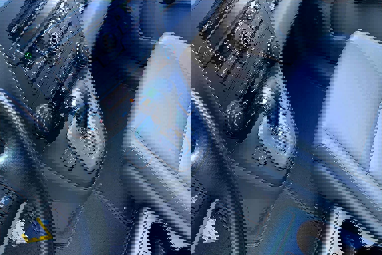 Used 2011 Honda CR-V EX-L image 16