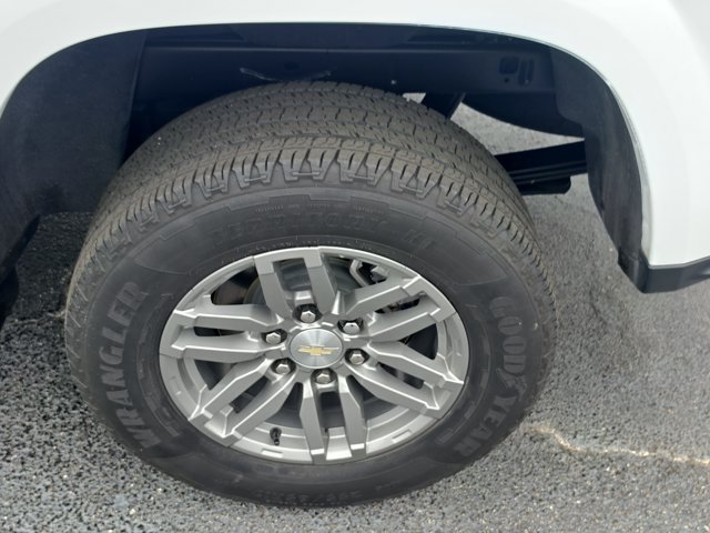 Used 2023 Chevrolet Colorado LT w/ LT Convenience Package RWD image 8