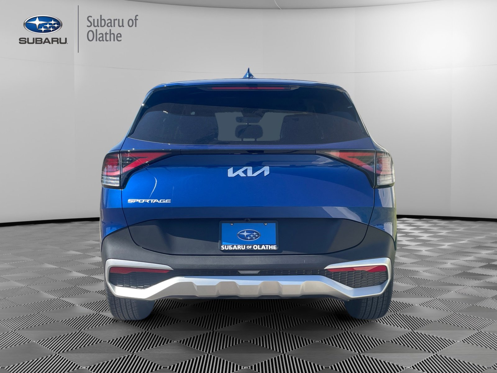 Used 2025 Kia Sportage EX image 9