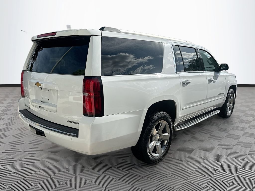 Used 2020 Chevrolet Suburban Premier image 8
