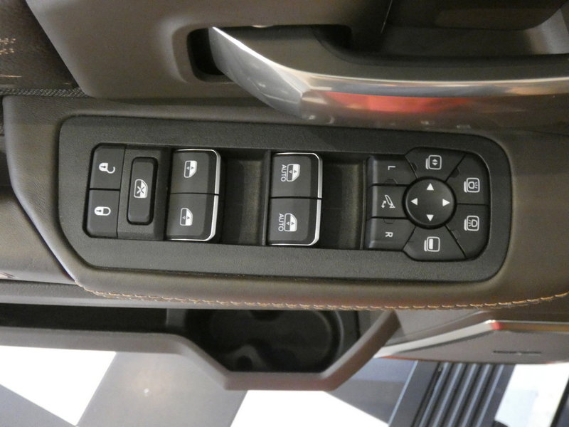 New 2025 RAM 3500 Longhorn image 29