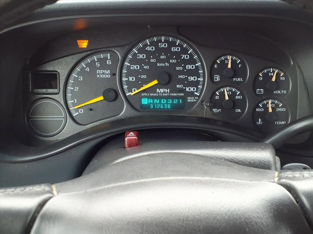 Used 2001 Chevrolet Silverado 1500 LS w/ Firm Ride Suspension Pkg image 17