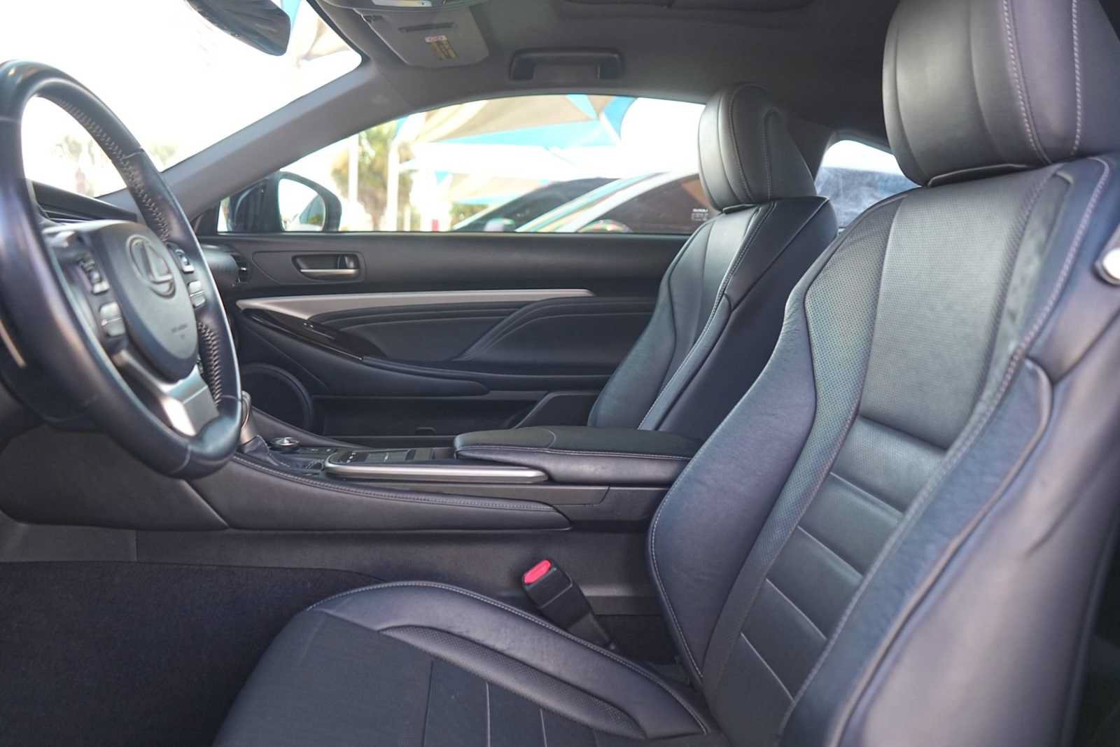 Used 2015 Lexus RC 350 w/ Navigation System Package RWD image 11