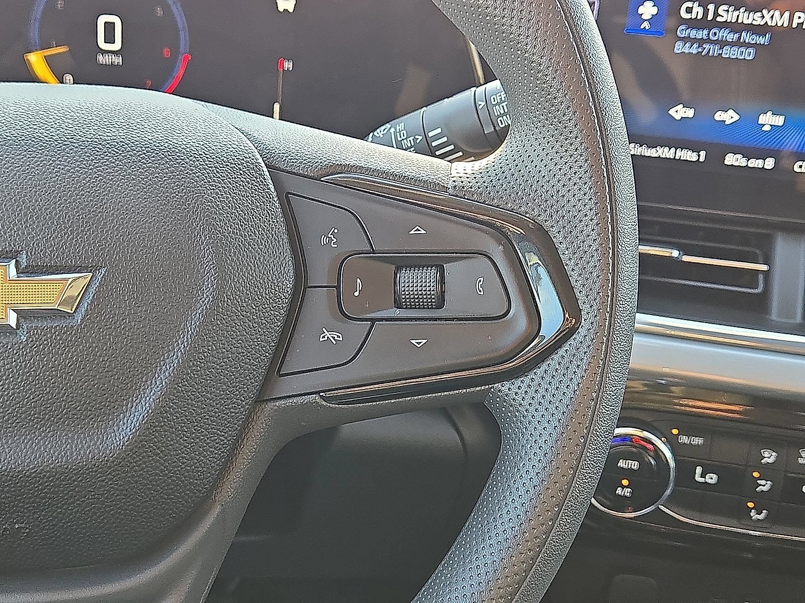 Used 2026 Chevrolet Trax LT FWD image 20