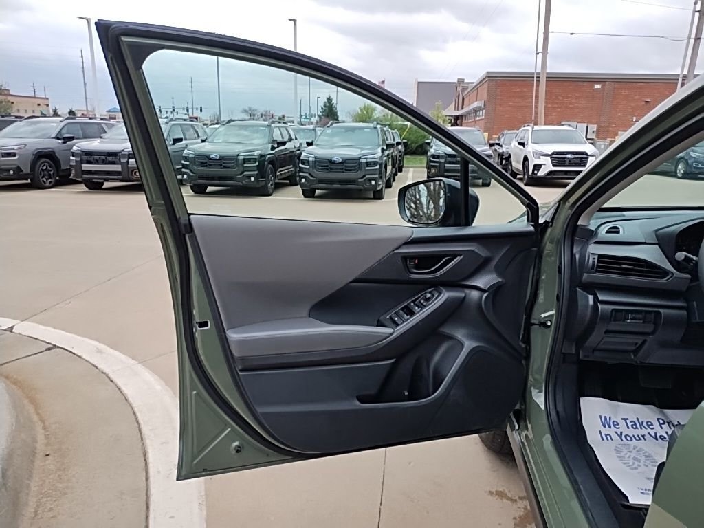 Certified 2026 Subaru Crosstrek 2.0i Premium image 18