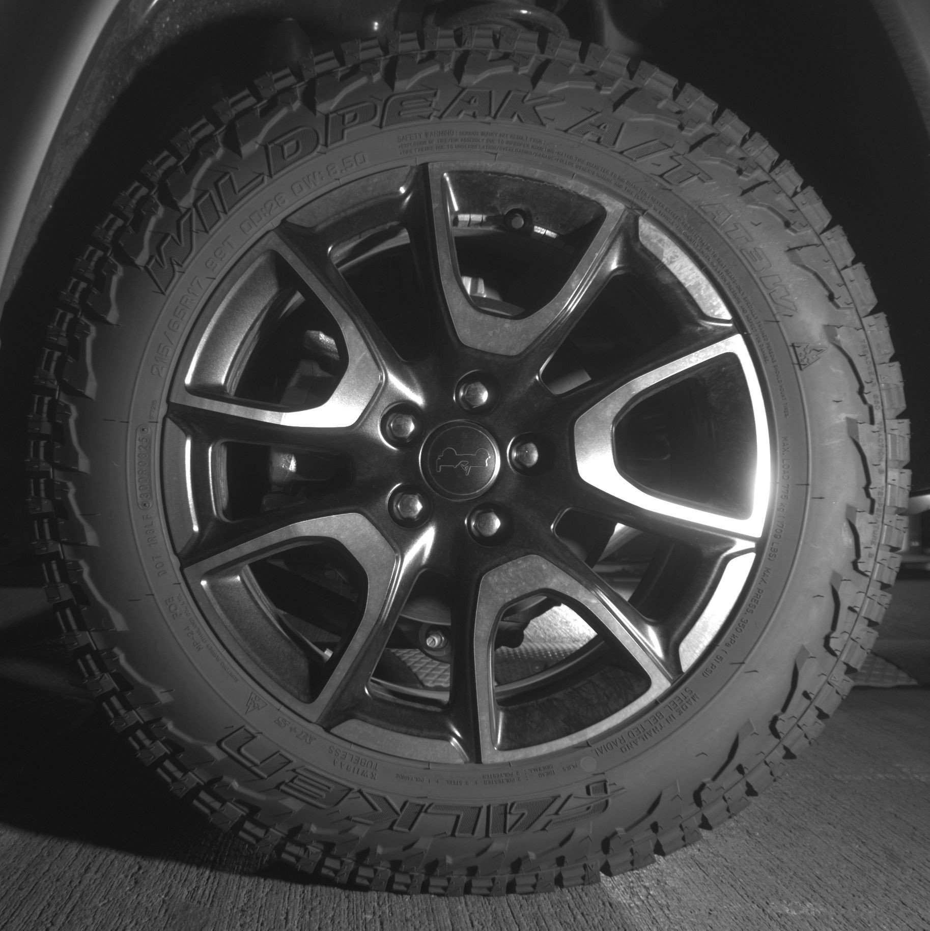 Used 2025 Jeep Compass Trailhawk image 14