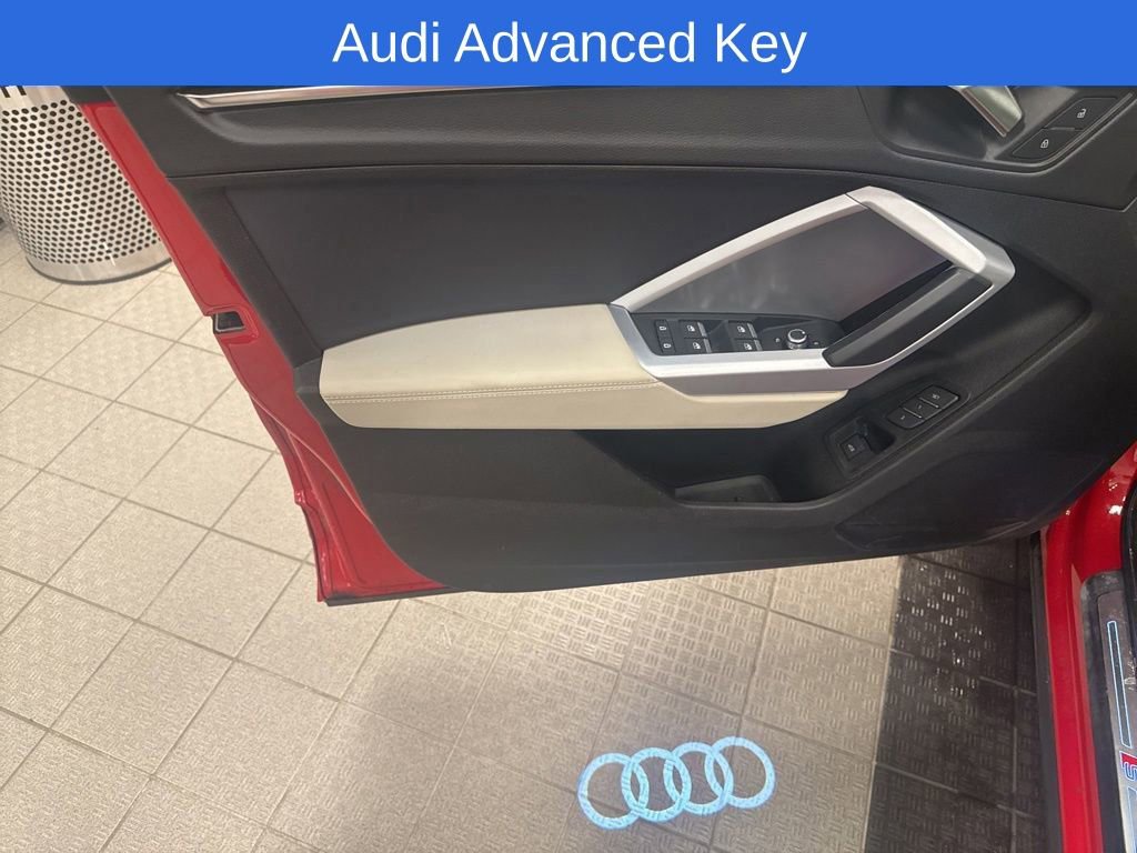 Used 2023 Audi Q3 2.0T Premium w/ Convenience Package AWD/4WD image 22
