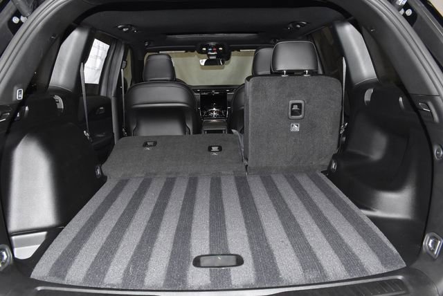 New 2025 Jeep Grand Cherokee Altitude image 31