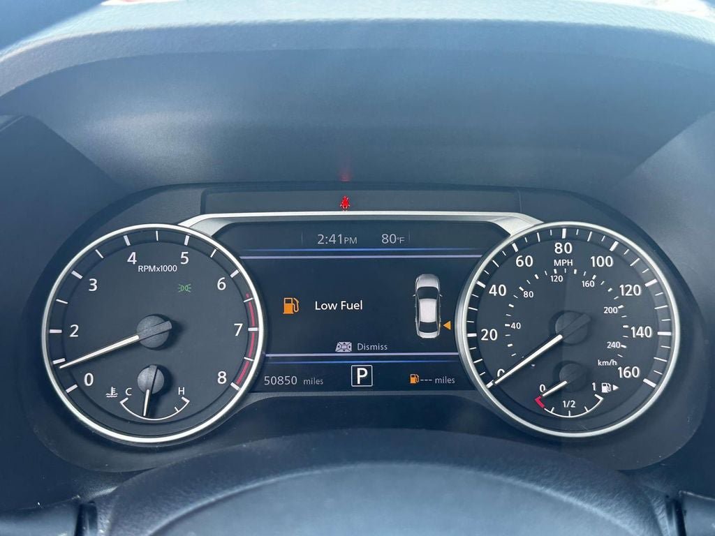 Used 2024 Nissan Sentra SV FWD image 23