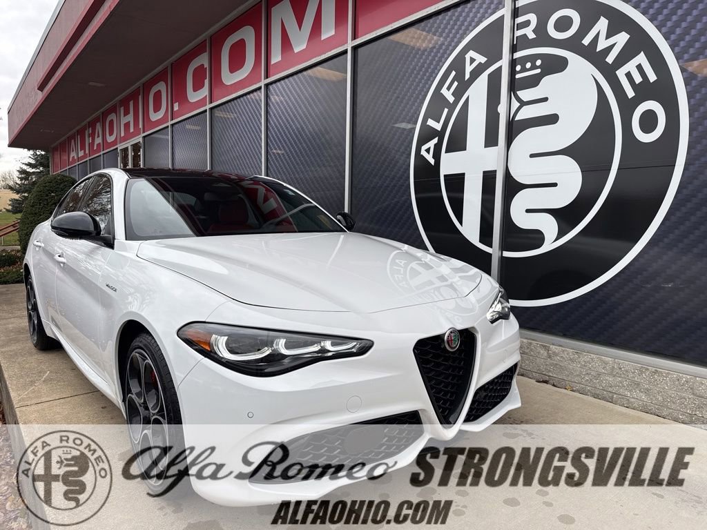 New 2025 Alfa Romeo Giulia AWD image 1
