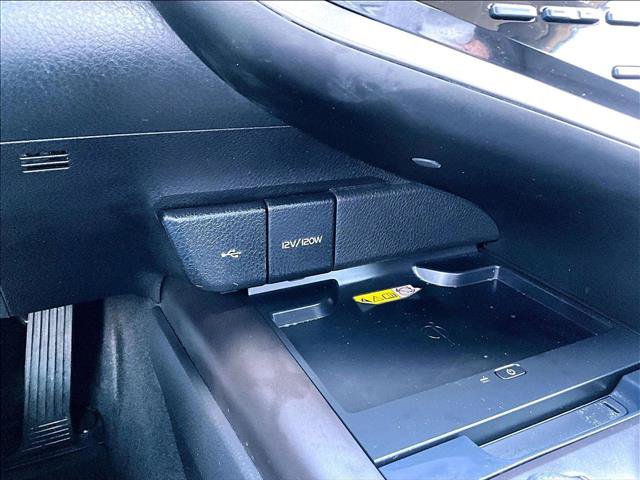Used 2023 Toyota Camry XSE FWD image 23