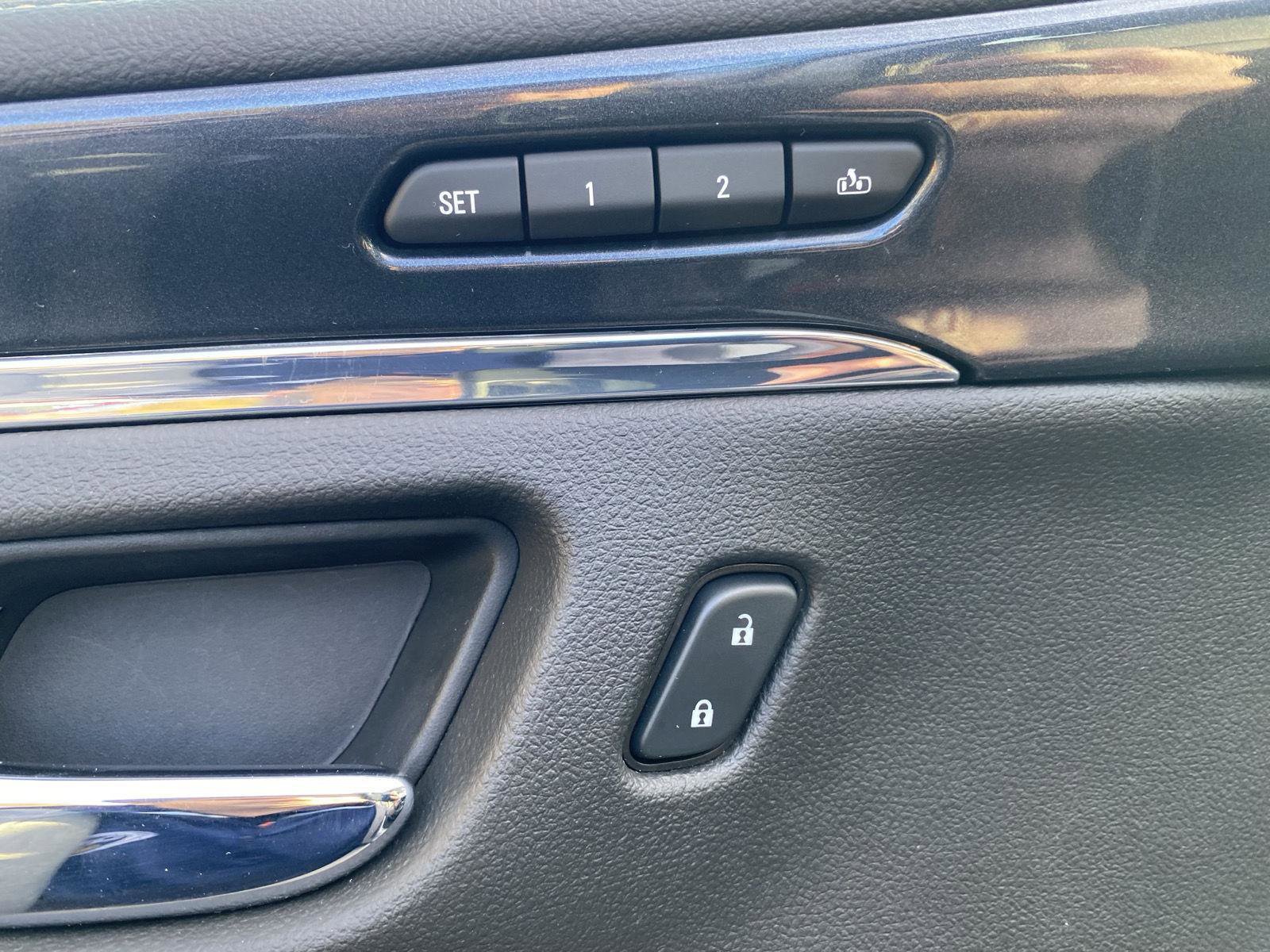 Used 2019 Chevrolet Impala Premier w/ Premier Confidence Package image 20