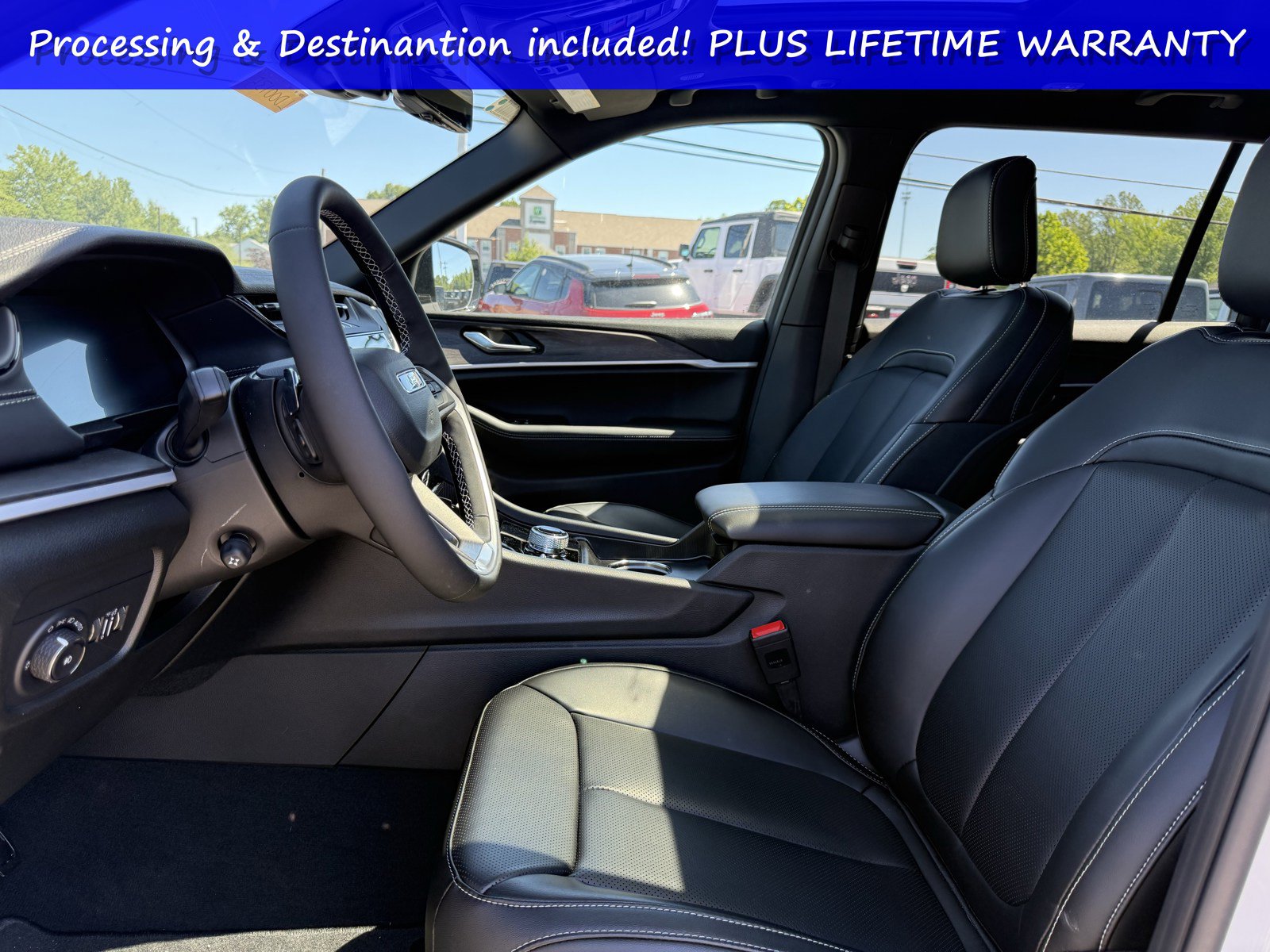New 2026 Jeep Grand Cherokee L Limited w/ Luxury Tech Group II AWD/4WD image 11
