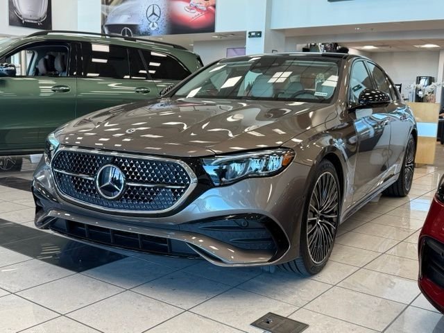 New 2026 Mercedes-Benz E 350 4MATIC Sedan image 1