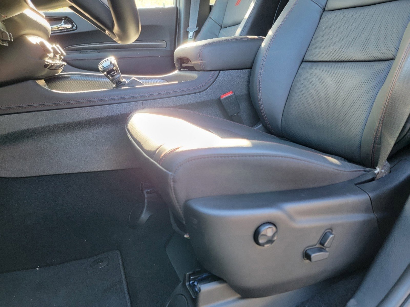 Used 2024 Dodge Durango GT image 14