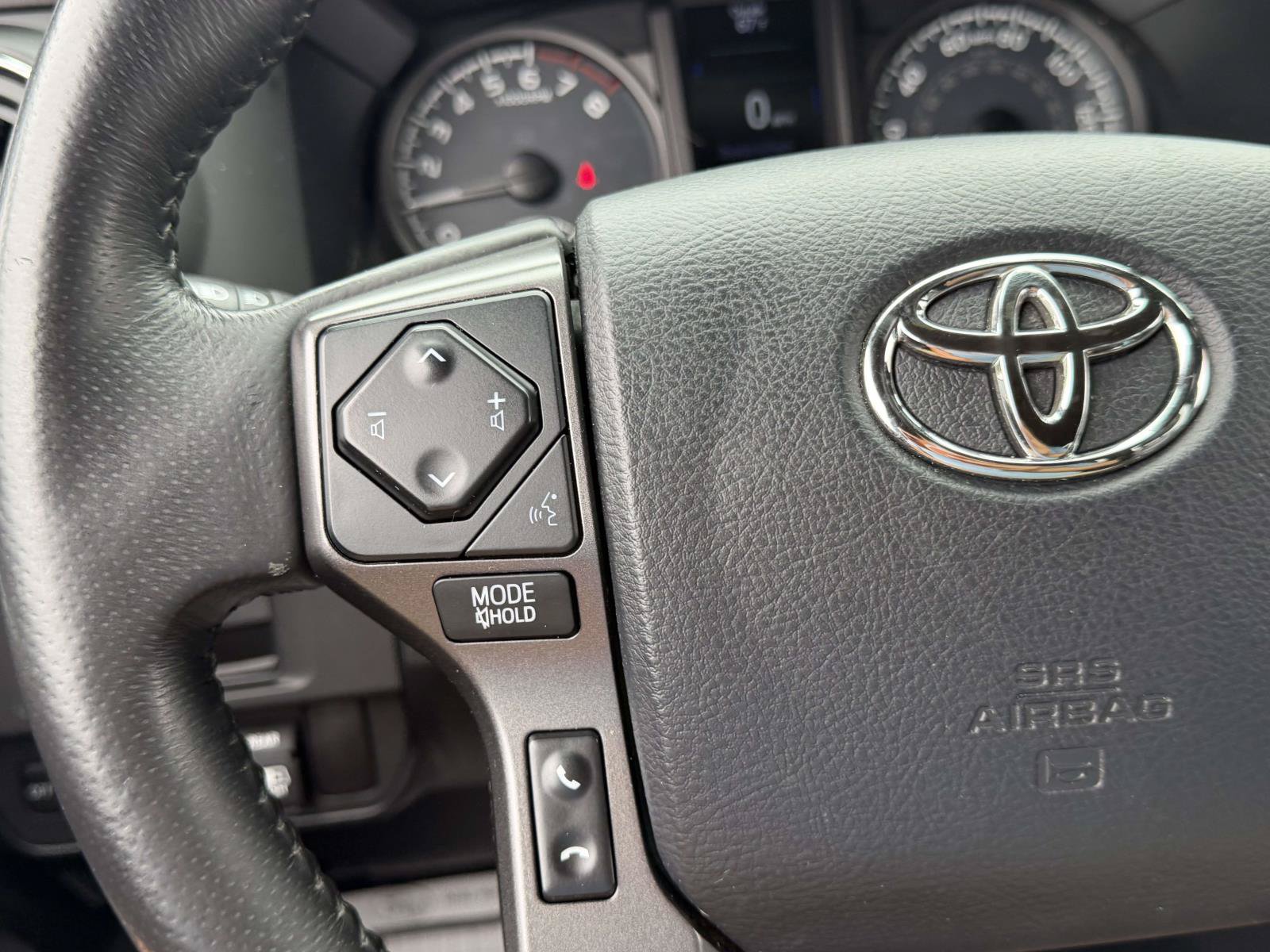 Used 2017 Toyota Tacoma TRD Pro AWD/4WD image 27