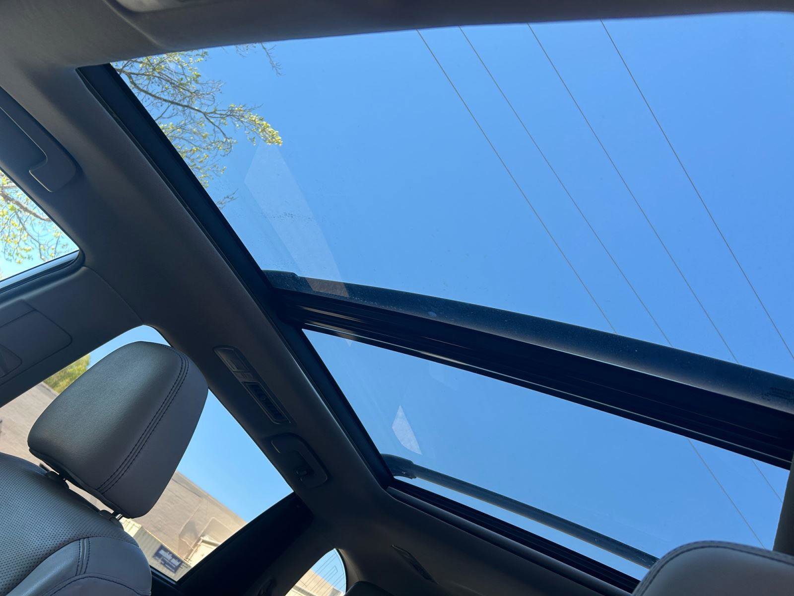 Used 2017 Toyota Highlander Limited Platinum image 21