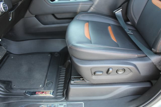 Used 2025 GMC Sierra 2500 AT4 w/ AT4 Premium Plus Package AWD/4WD image 42