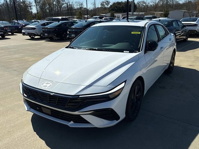 New 2026 Hyundai Elantra SEL Sport w/ Cargo Package image 4