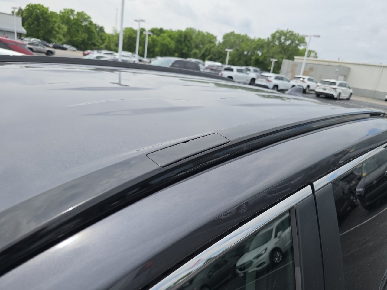 Used 2022 Toyota RAV4 LE AWD/4WD image 15