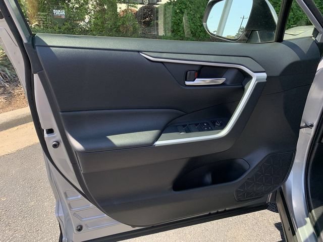 Certified 2023 Toyota RAV4 XLE AWD/4WD image 17