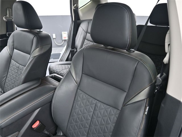Used 2024 Nissan Murano Platinum w/ Cargo Package image 12